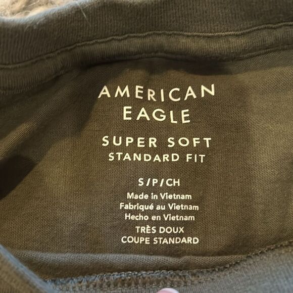 NWT American Eagle super soft olive‎ green graphic tshirt size small - Picture 4 of 5